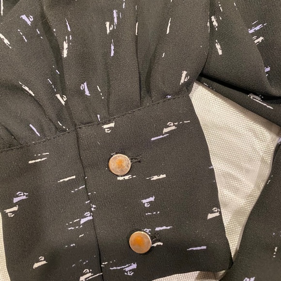 Apt 9 Black long sleeve blouse - Picture 6 of 6